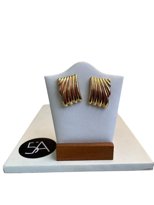 ✨ Aros dorados texturados