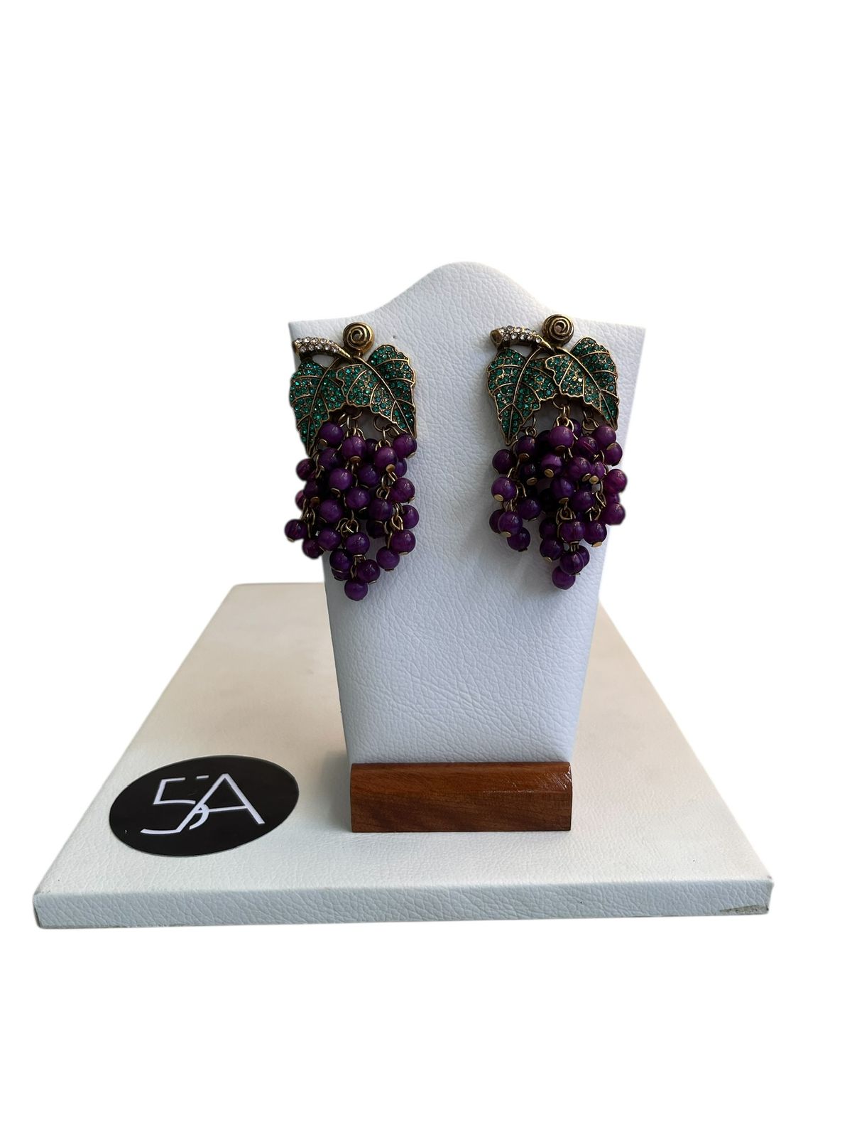🍇✨ Aros racimo con hojas esmaltadas – joya protagonista ✨🍇